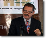 10-1-12-HispanicsInPhilanth.jpg