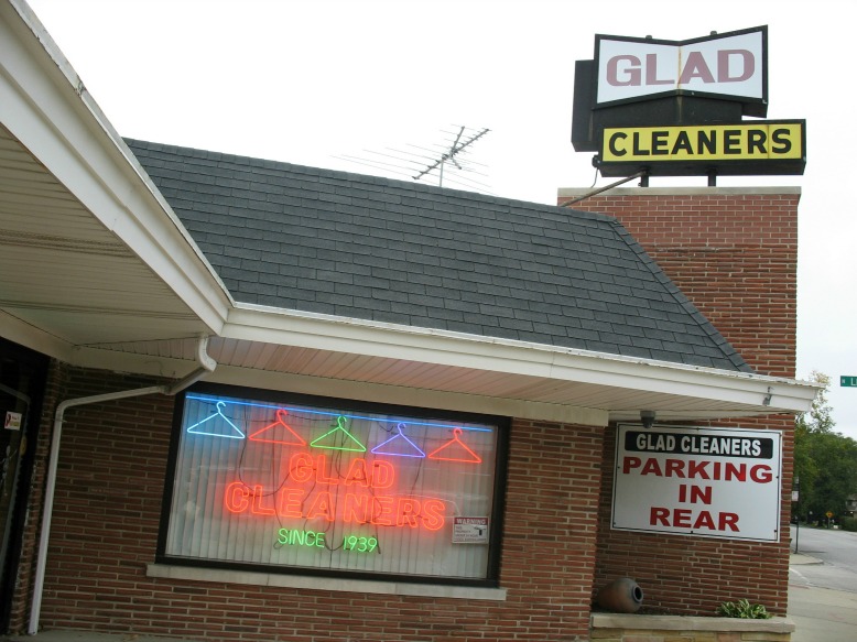 gladcleanersexpbw2.jpg